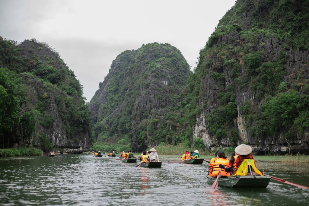 5D4N TEAMBUILDING – HANOI – HALONG – NINH BINH